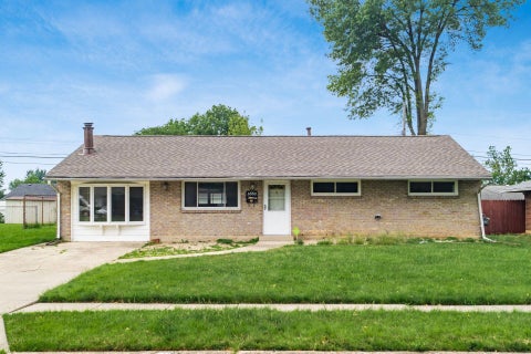 Photo of 6553 Malone Drive, Reynoldsburg, OH 43068 (MLS # 226024424)