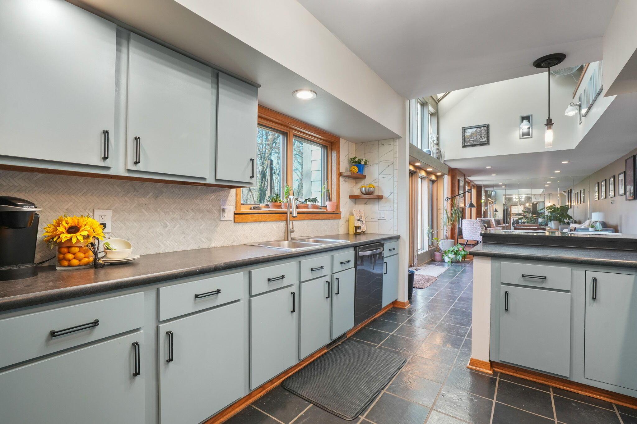 411 Mainsail Drive, Westerville, Ohio image 17