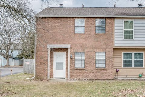 Photo of 277 Cross Country Drive S A #A, Westerville, OH 43081 (MLS # 226004841)