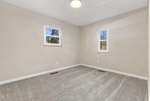 Tiny photo for 4242 Ethel Road, Obetz, OH 43207 (MLS # 226039853)