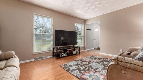 Tiny photo for 79 Lakeview Drive, Thornville, OH 43076 (MLS # 226005869)