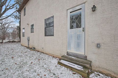 Tiny photo for 7010 Rockwoods Place, Worthington, OH 43085 (MLS # 226003141)