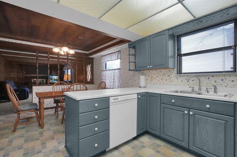 Tiny photo for 7010 Rockwoods Place, Worthington, OH 43085 (MLS # 226003141)