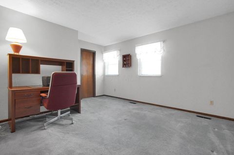 Tiny photo for 7010 Rockwoods Place, Worthington, OH 43085 (MLS # 226003141)