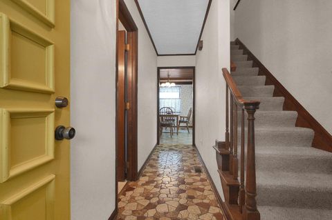 Tiny photo for 7010 Rockwoods Place, Worthington, OH 43085 (MLS # 226003141)