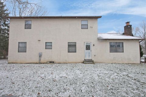Tiny photo for 7010 Rockwoods Place, Worthington, OH 43085 (MLS # 226003141)
