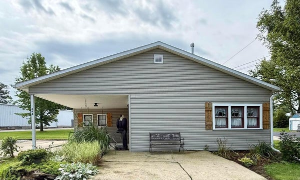 244 E WARDEN ST, RUSSELLS POINT, OH 43348 - Image 563a1c156ed6aa04731918fec00f5d33/74671347
