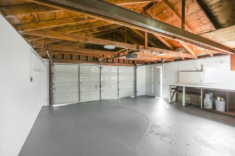 Tiny photo for 3429 Devin Road, Grove City, OH 43123 (MLS # 225036998)