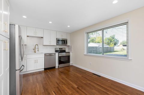 Tiny photo for 3429 Devin Road, Grove City, OH 43123 (MLS # 225036998)