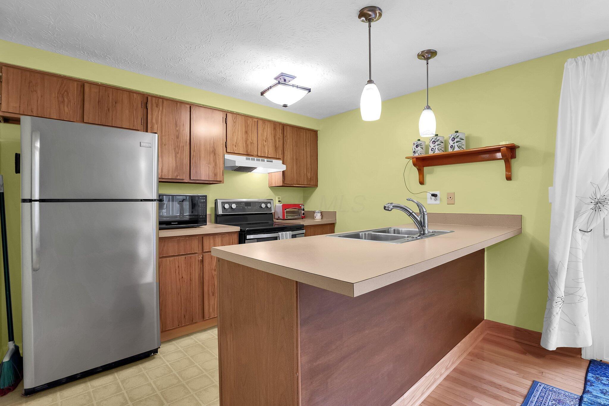 1922 Laramie Drive #24, Powell, Ohio image 11