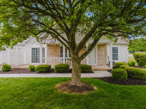 Photo of 1237 Dunhurst Street, Circleville, OH 43113 (MLS # 226023623)