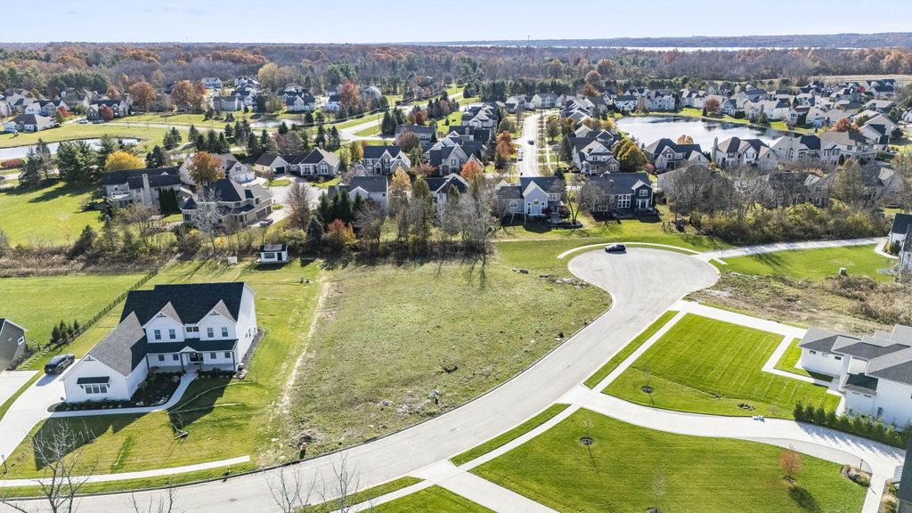 Photo of 5808 Sycamore Trail Drive, Galena, OH 43021 (MLS # 225041657)