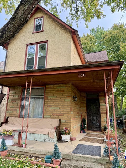 Photo of 150 Chicago Avenue, Columbus, OH 43222 (MLS # 226038862)