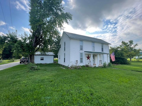 Homes For Sale - 16693 Main Street<br/> Williamsport, OH 43164