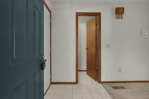 Tiny photo for 5875 Parkbridge Lane, Dublin, OH 43016 (MLS # 226002411)