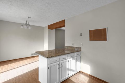 Tiny photo for 5875 Parkbridge Lane, Dublin, OH 43016 (MLS # 226002411)