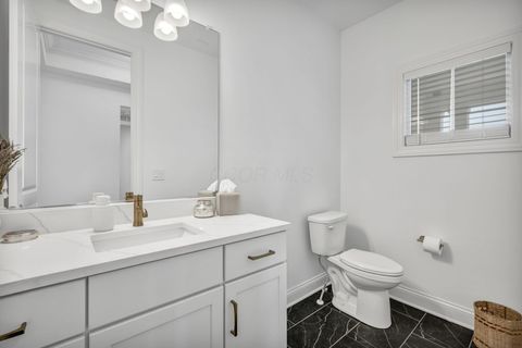 Tiny photo for 3292 Strickland Drive 66 #66, New Albany, OH 43054 (MLS # 225042405)