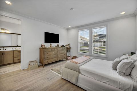 Tiny photo for 3292 Strickland Drive 66 #66, New Albany, OH 43054 (MLS # 225042405)