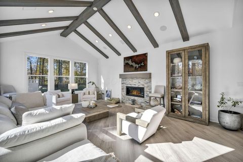 Tiny photo for 3292 Strickland Drive 66 #66, New Albany, OH 43054 (MLS # 225042405)