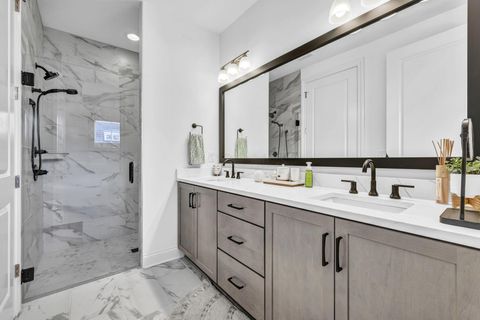 Tiny photo for 3292 Strickland Drive 66 #66, New Albany, OH 43054 (MLS # 225042405)