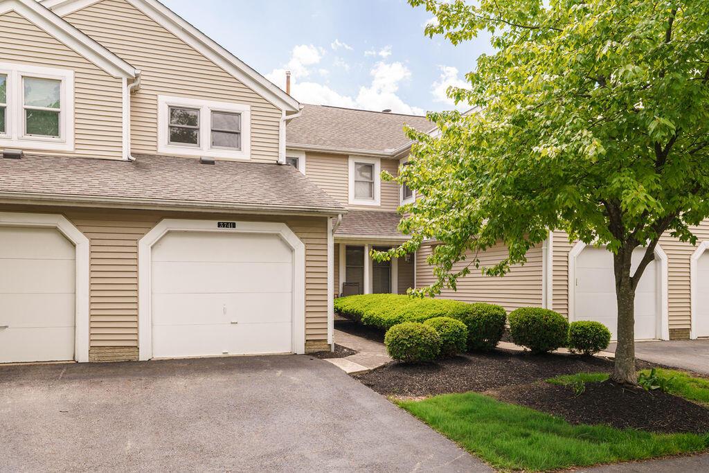 3741 Baybridge Lane