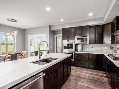 Tiny photo for 7210 Beachwood Way, Plain City, OH 43064 (MLS # 226014246)
