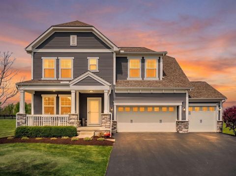 Photo of 7210 Beachwood Way, Plain City, OH 43064 (MLS # 226014246)