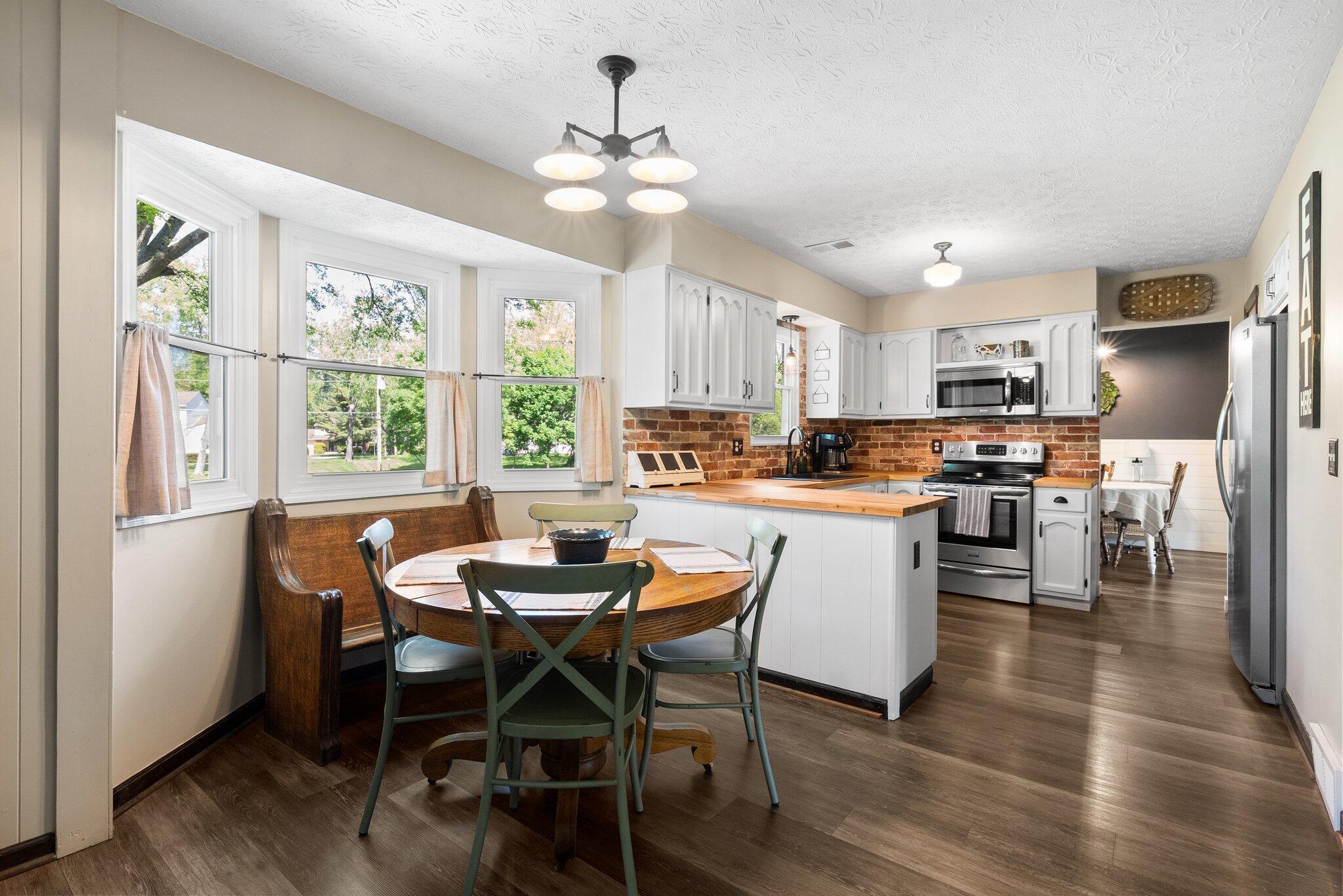1837 Chimney Hill Court, Reynoldsburg, Ohio image 11