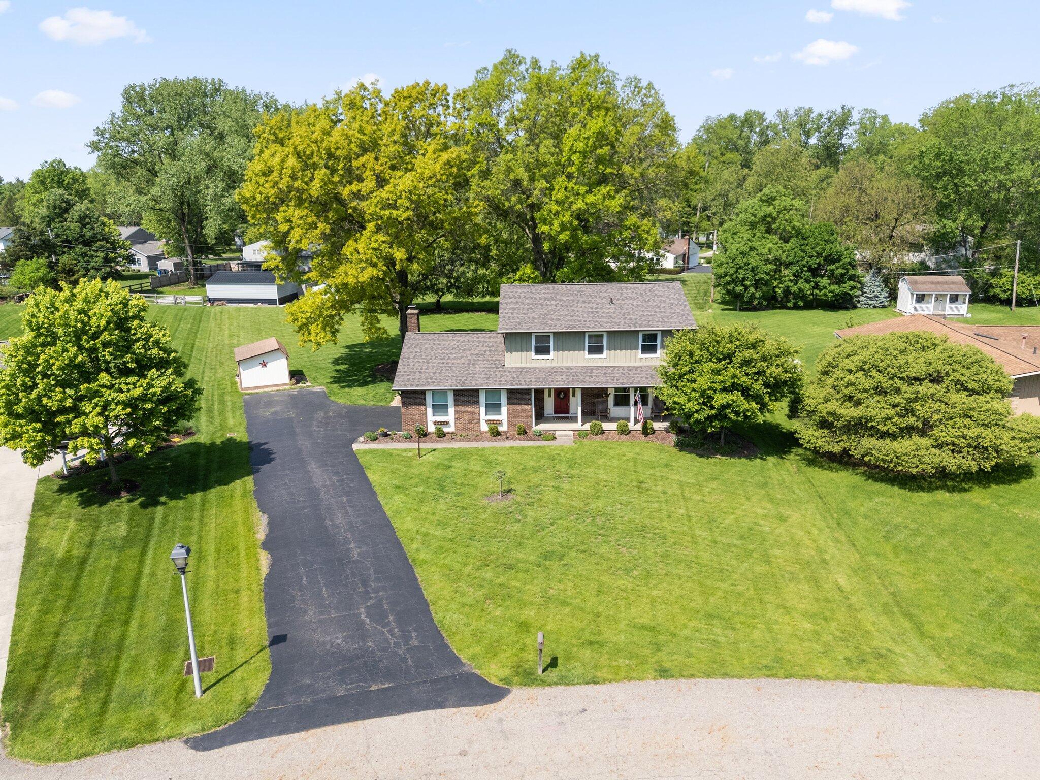 1837 Chimney Hill Court, Reynoldsburg, Ohio image 2