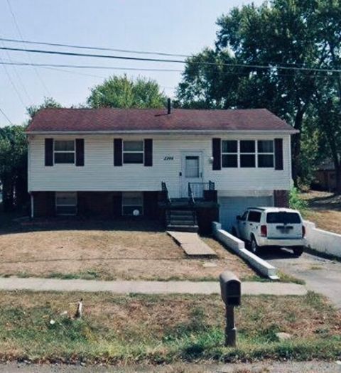 Photo of 2746 Noe Bixby Road, Columbus, OH 43232 (MLS # 226010448)