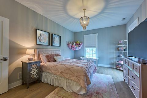 Tiny photo for 3920 Lewis Link, New Albany, OH 43054 (MLS # 225044015)