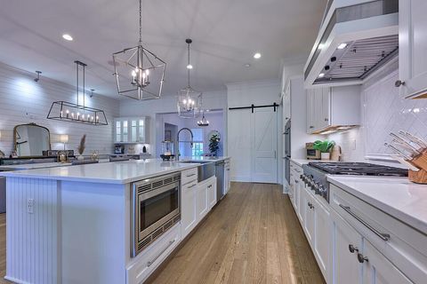 Tiny photo for 3920 Lewis Link, New Albany, OH 43054 (MLS # 225044015)