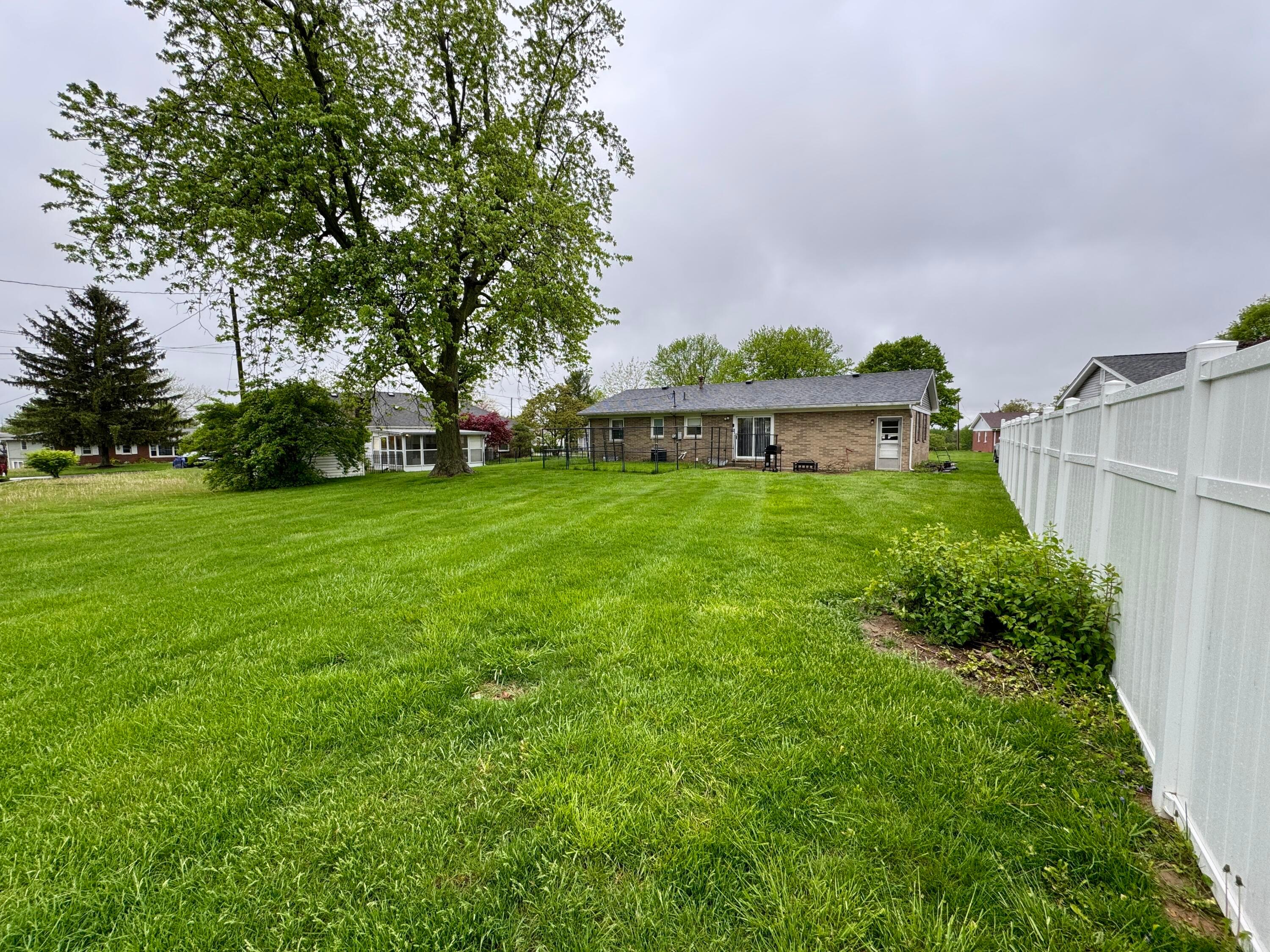 604 Hillcrest Drive, Bellefontaine, Ohio image 35