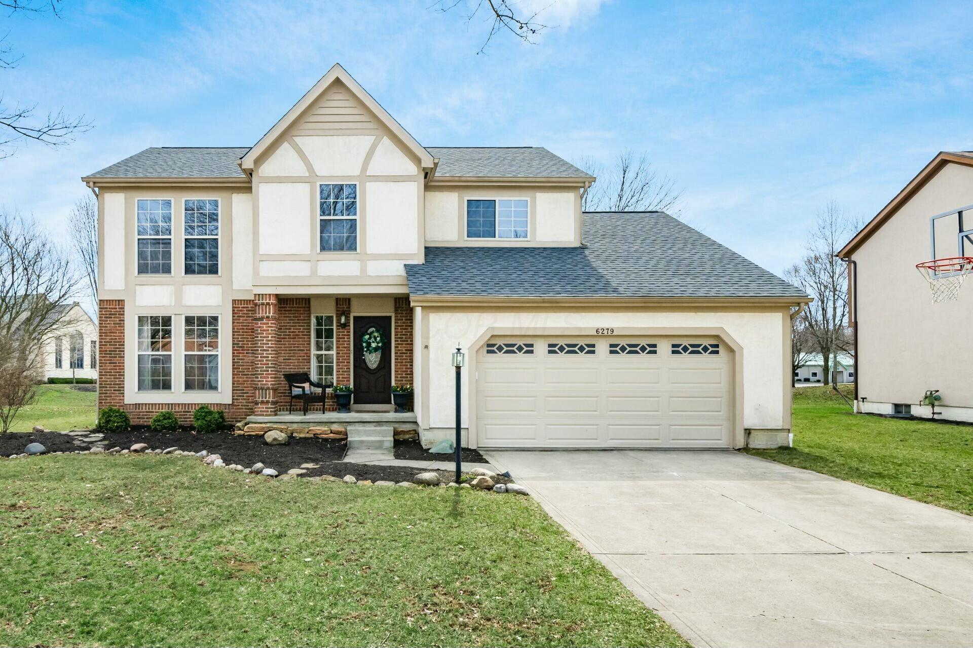 6279 Wismer Circle, Dublin, Ohio image 1