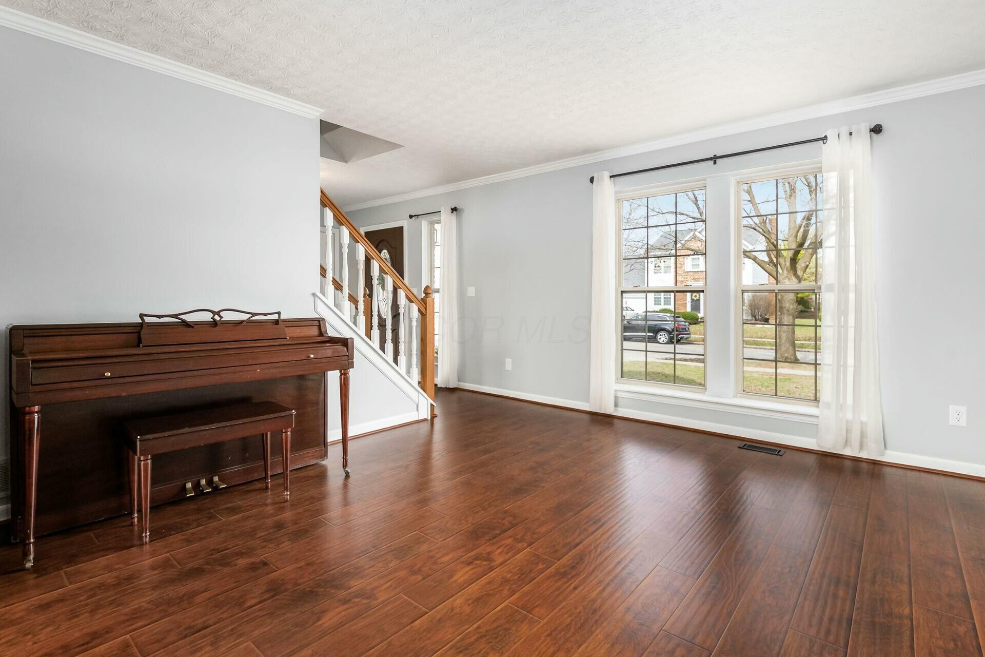 6279 Wismer Circle, Dublin, Ohio image 16