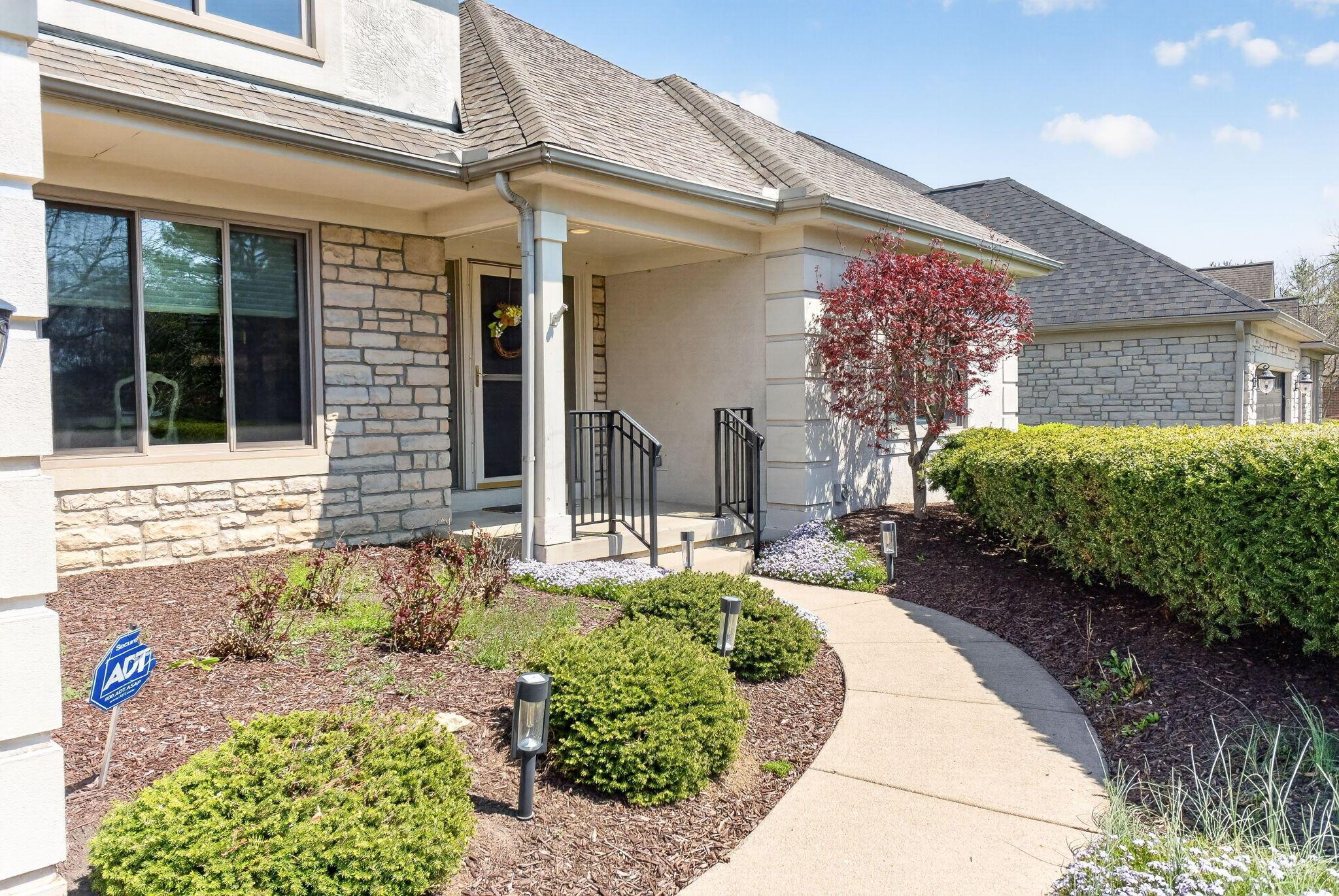 7304 Jefferson Meadows Drive