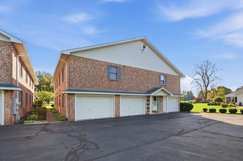 Photo of 341 Dice Drive A #A, Washington Court House, OH 43160 (MLS # 226039020)