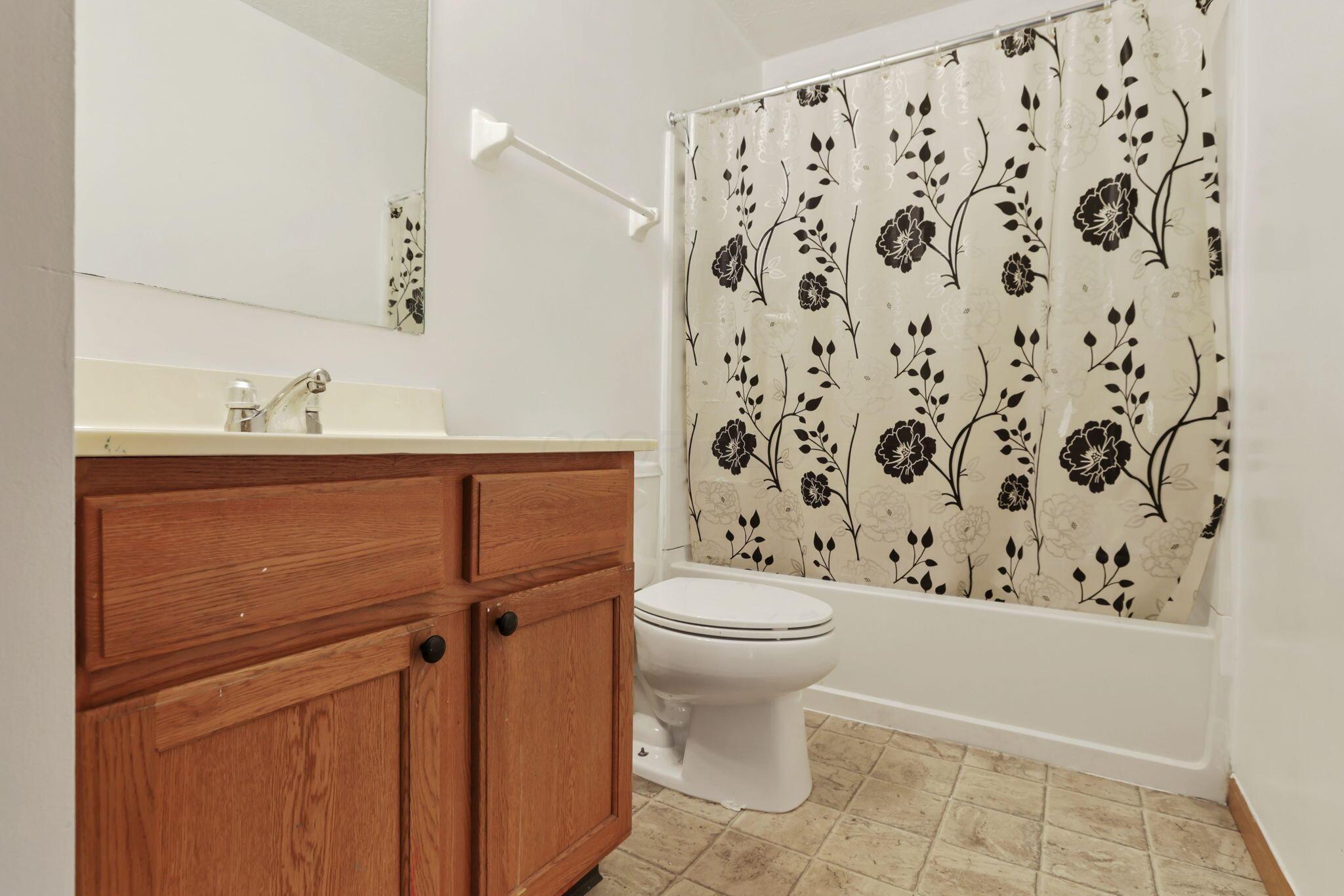 5504 Rothermund Drive, Canal Winchester, Ohio image 36