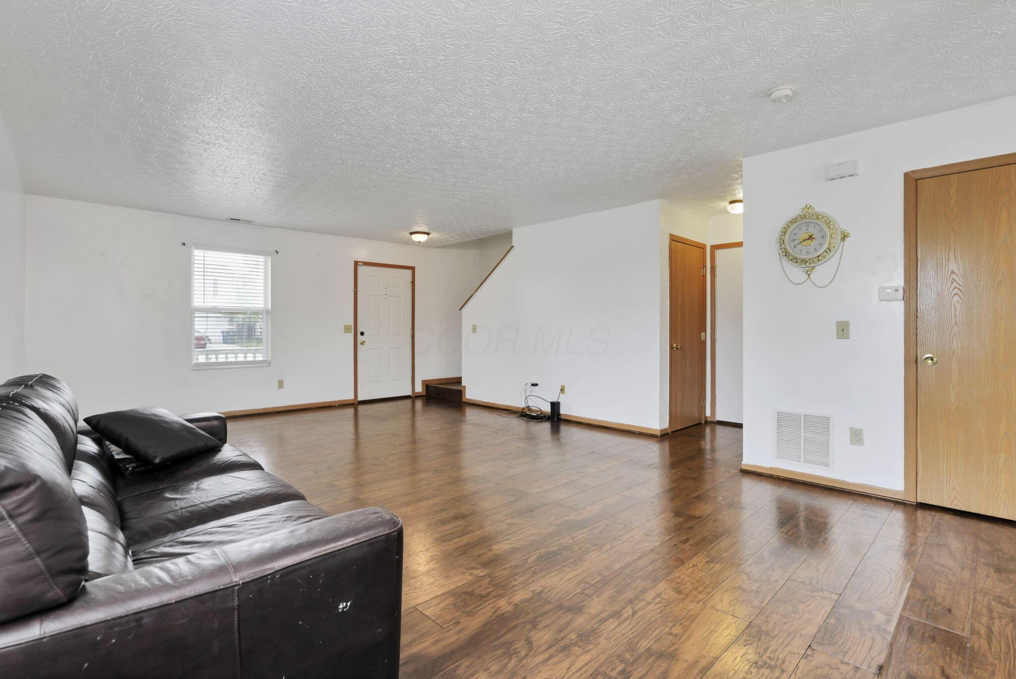 5504 Rothermund Drive, Canal Winchester, Ohio image 13