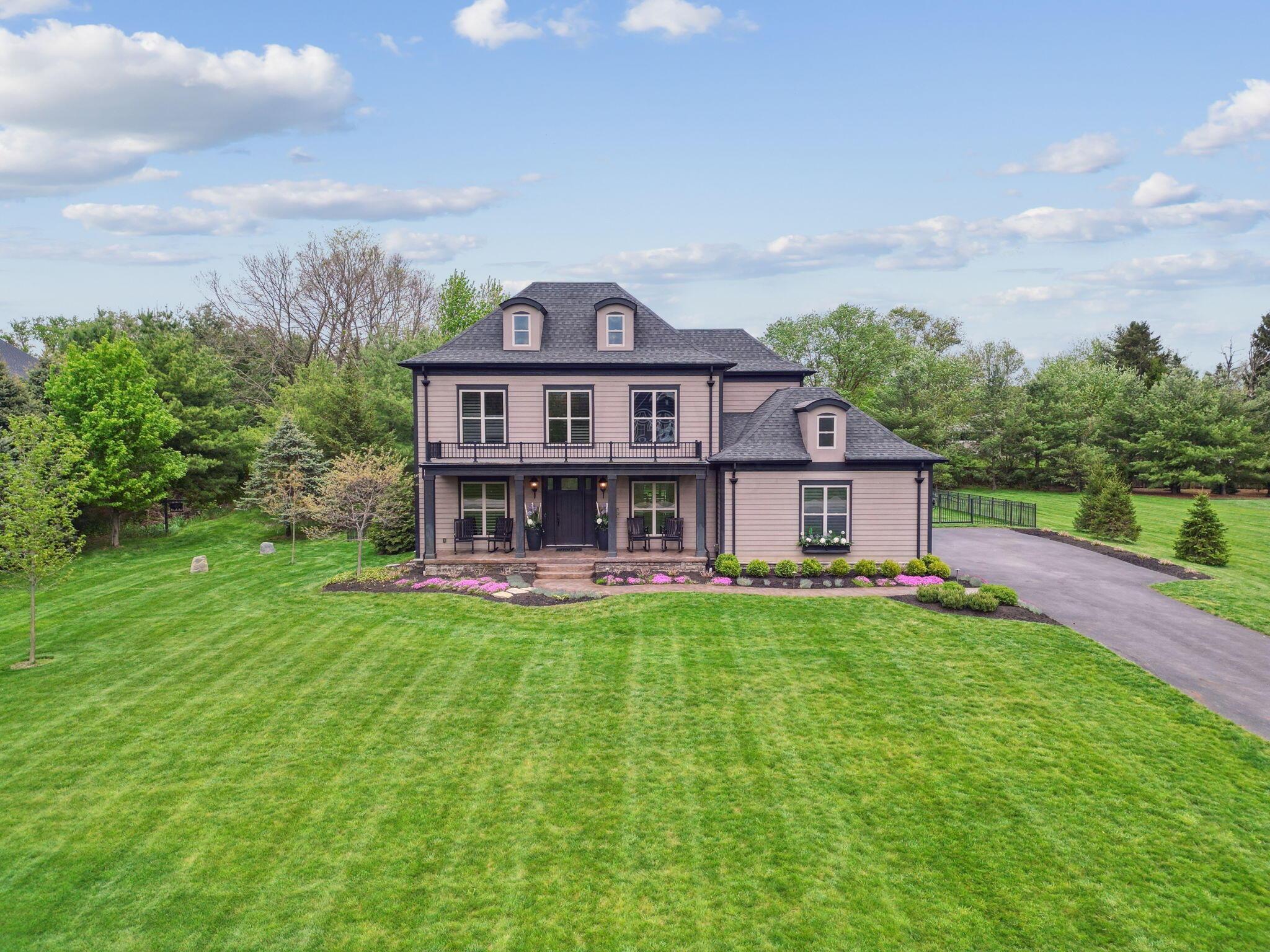 8612 Sterling Court, Plain City, Ohio image 4