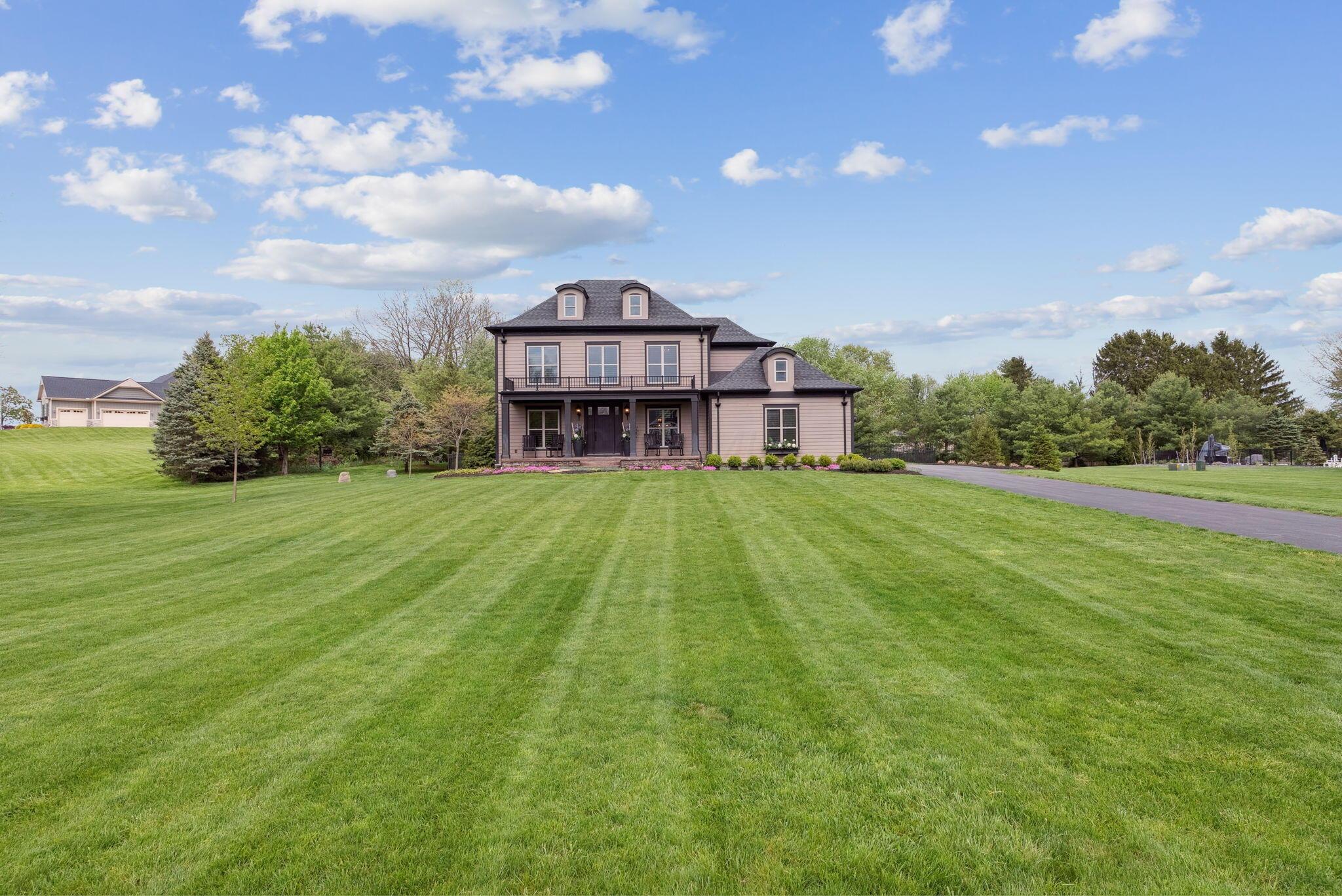 8612 Sterling Court, Plain City, Ohio image 1