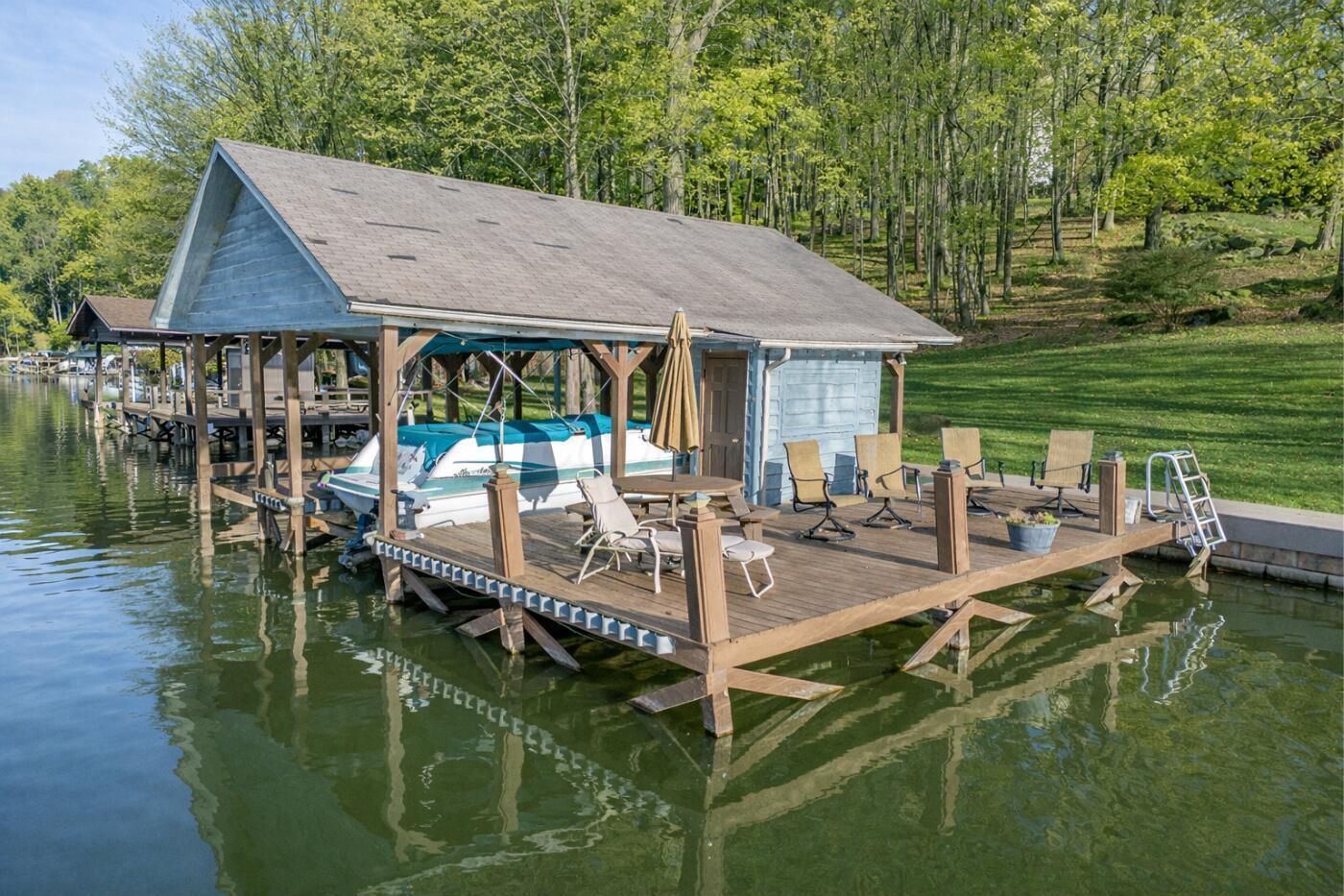 Howard, Ohio, 43028, United States, 4 Bedrooms Bedrooms, ,3 BathroomsBathrooms,Residential,Active,2026803