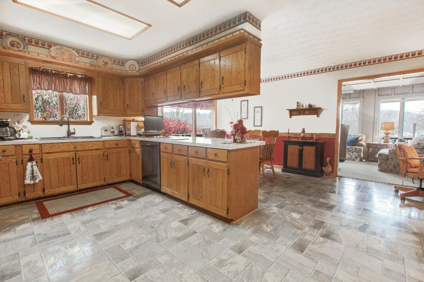 Howard, Ohio, 43028, United States, 4 Bedrooms Bedrooms, ,3 BathroomsBathrooms,Residential,Active,2026803