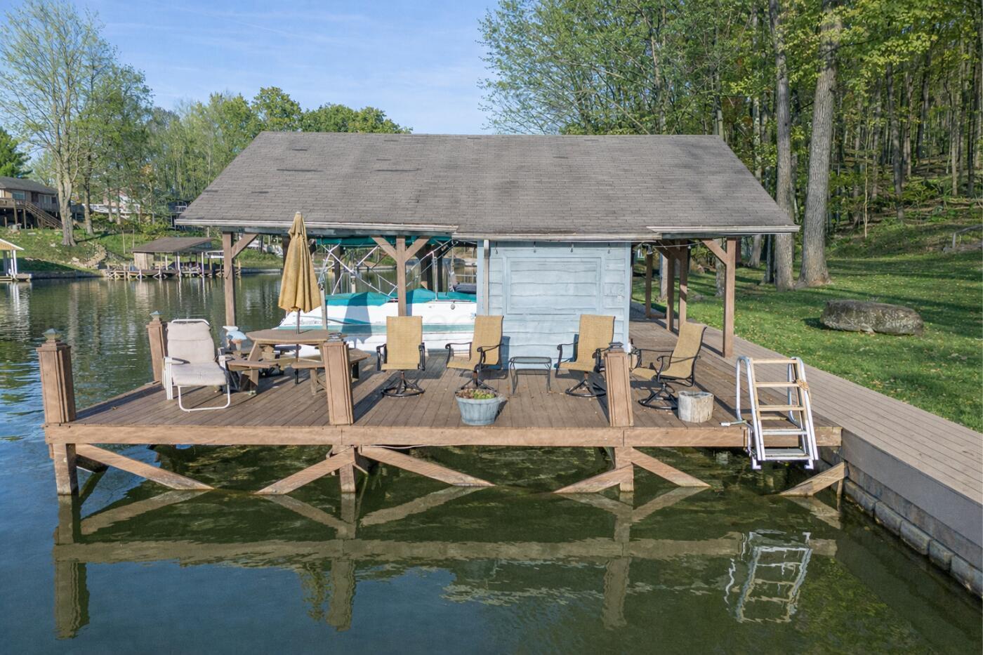 Howard, Ohio, 43028, United States, 4 Bedrooms Bedrooms, ,3 BathroomsBathrooms,Residential,Active,2026803