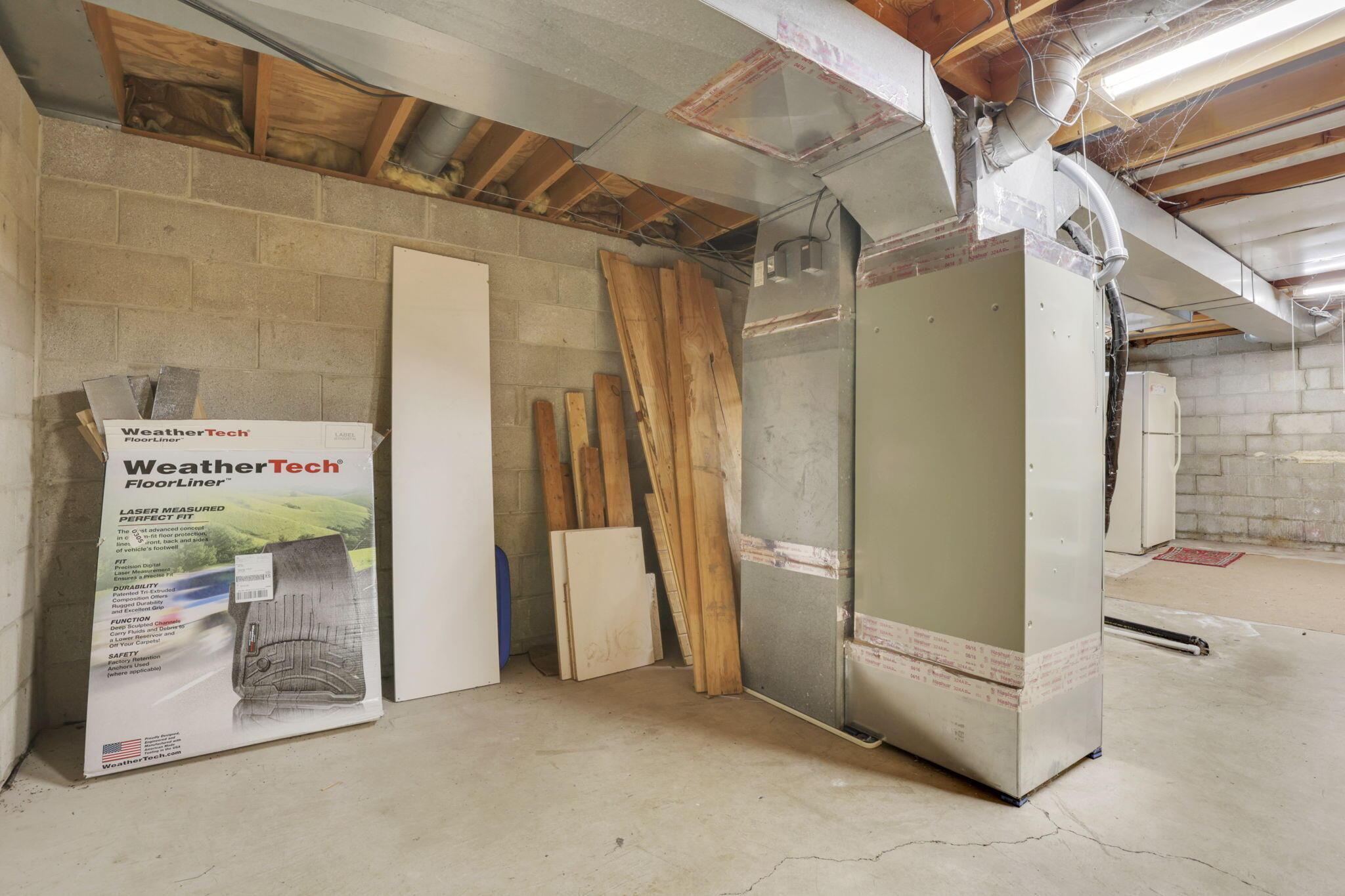 Reynoldsburg, Ohio 43068, United States, 4 Bedrooms Bedrooms, ,3 BathroomsBathrooms,Residential,Active,91645