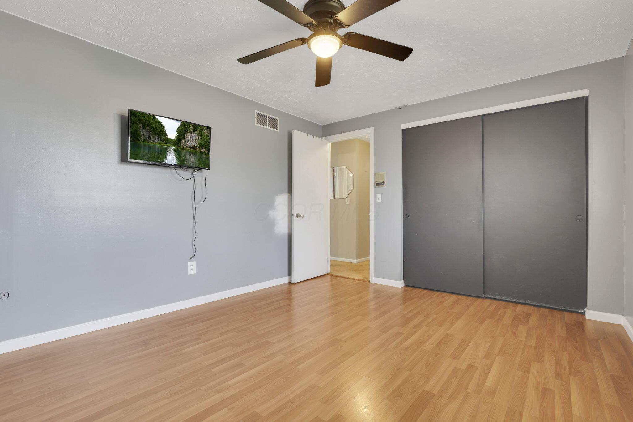 6861 Prior Place, Reynoldsburg, Ohio image 46