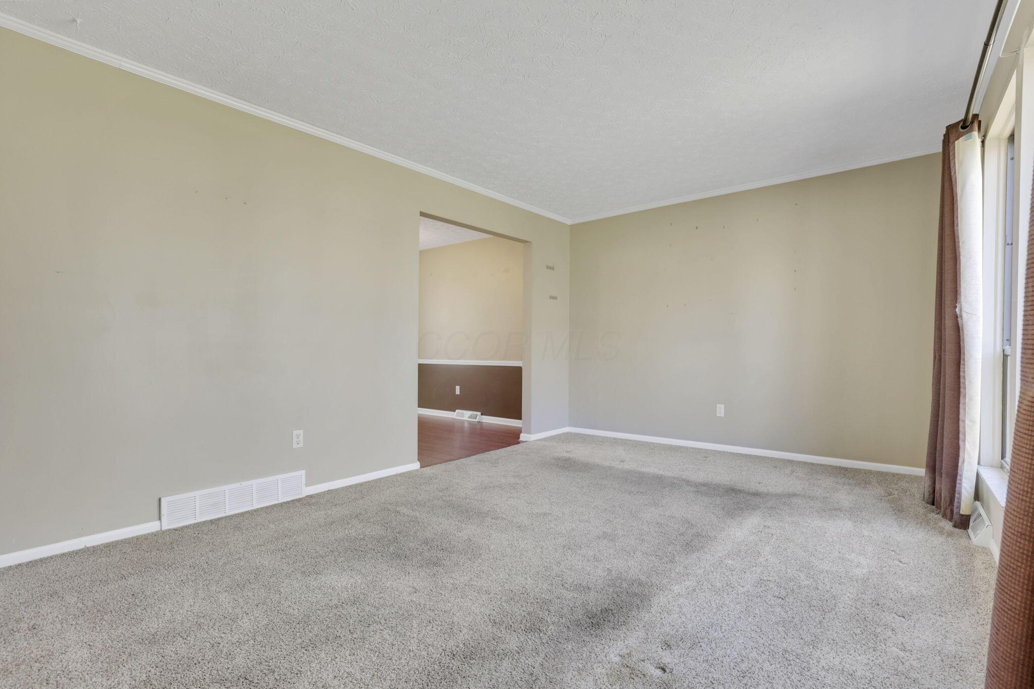 6861 Prior Place, Reynoldsburg, Ohio image 10