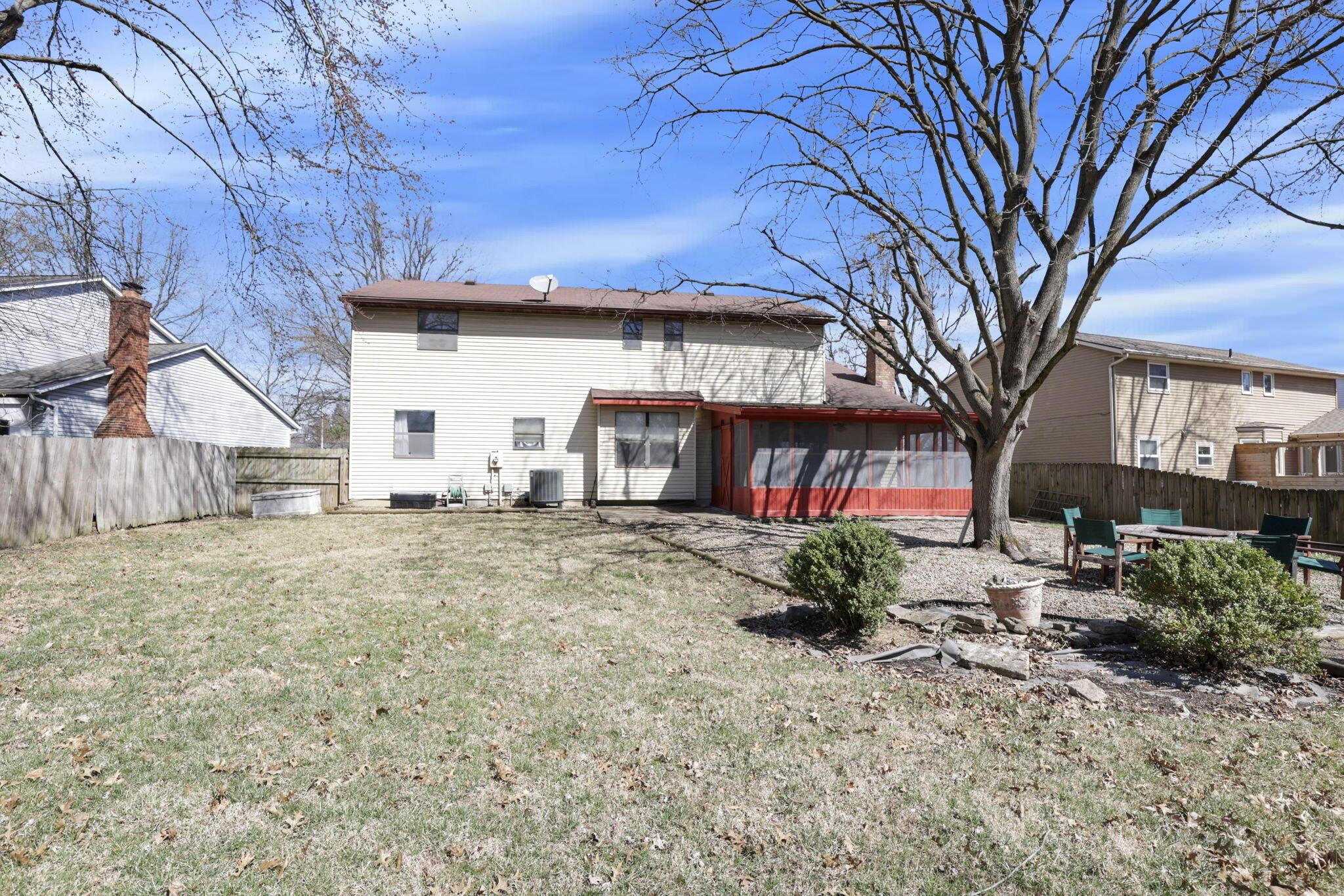 Reynoldsburg, Ohio 43068, United States, 4 Bedrooms Bedrooms, ,3 BathroomsBathrooms,Residential,Active,91645