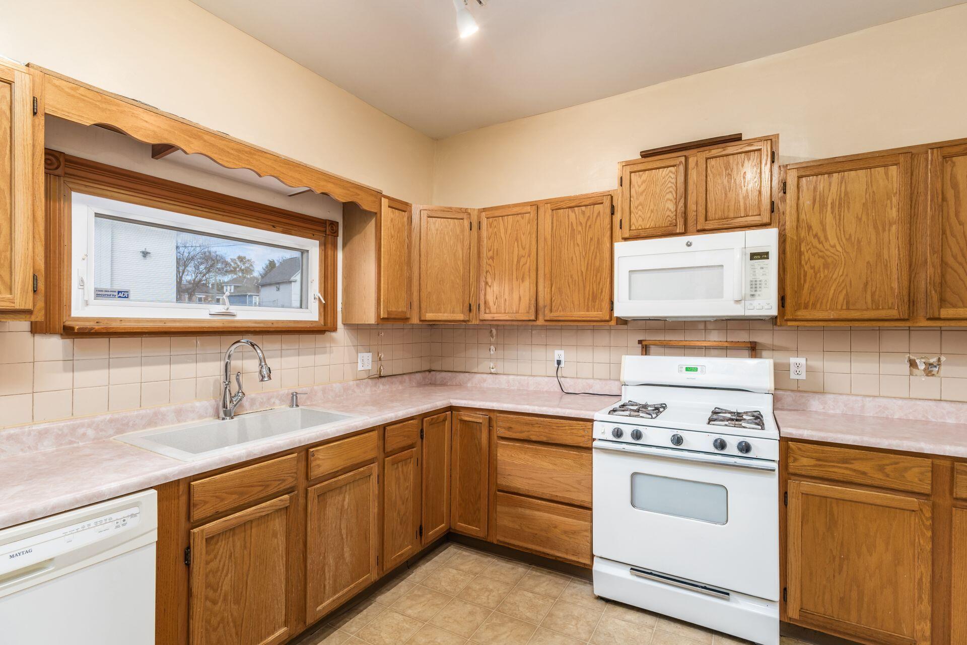 2402 East Avenue, Columbus, Ohio image 13