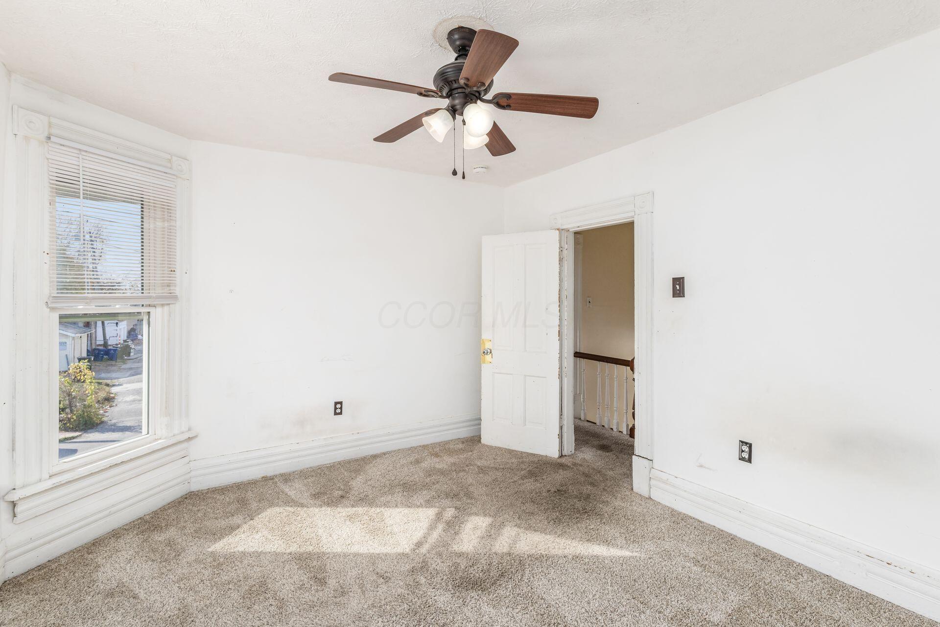 2402 East Avenue, Columbus, Ohio image 26